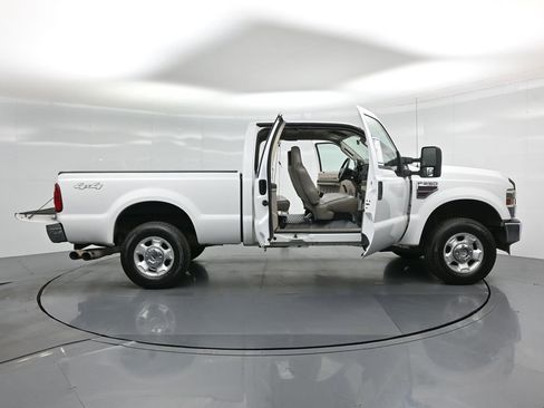 Used 2008 Ford F250 XL image 3