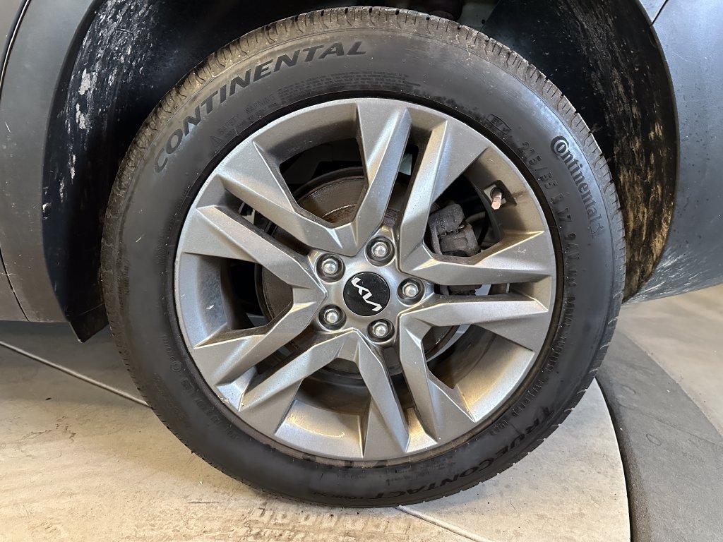 Used 2023 Kia Seltos LX AWD/4WD image 25