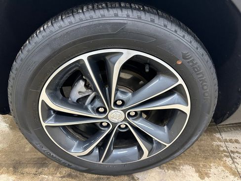 Certified 2022 Buick Encore GX Select image 35