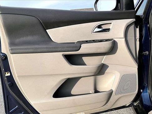 Used 2016 Honda Odyssey EX-L image 16