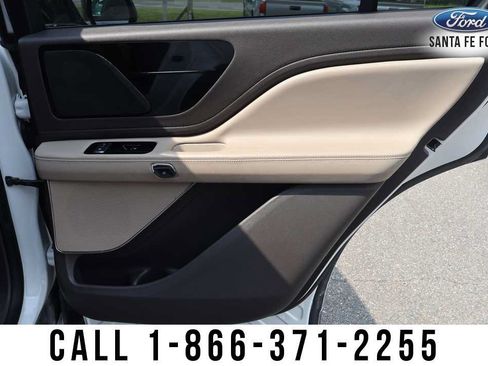 Used 2022 Lincoln Aviator 2WD w/ Elements Package image 25