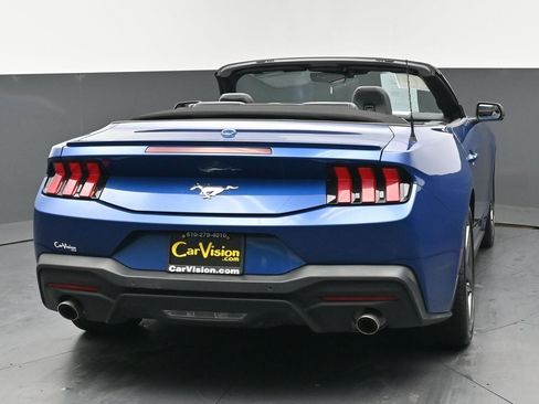 Used 2024 Ford Mustang Premium image 4