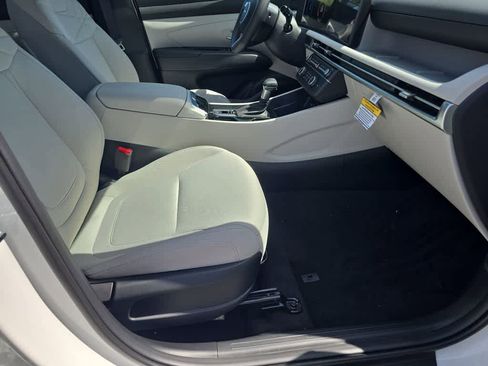 New 2026 Hyundai Tucson SE FWD image 22