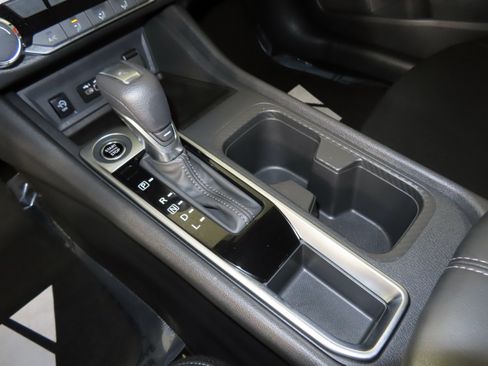 Certified 2025 Nissan Sentra SV image 27