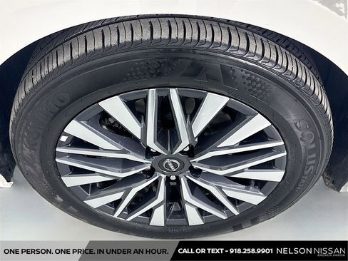 Certified 2025 Nissan Altima 2.5 SV image 28