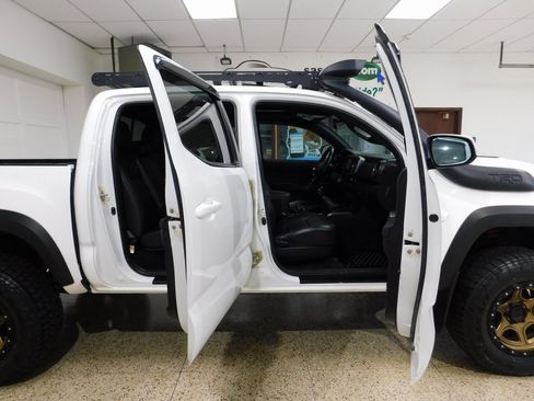 Used 2019 Toyota Tacoma TRD Pro image 90