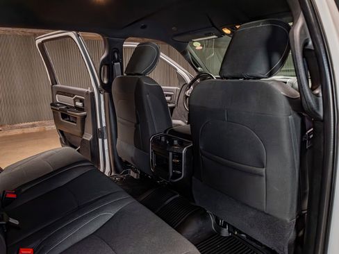 Used 2021 RAM 2500 Big Horn w/ Night Edition image 27