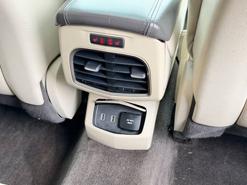 Used 2017 Lincoln MKZ Reserve w/ Climate Package image 36