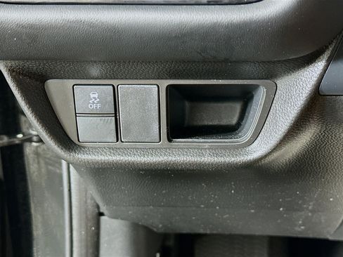 Used 2025 Honda HR-V Sport image 21