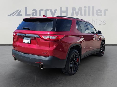 Used 2021 Chevrolet Traverse RS AWD/4WD image 5