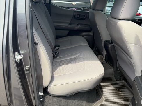 Used 2023 Toyota Tacoma SR AWD/4WD image 18