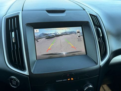 Used 2019 Ford Edge SEL w/ Equipment Group 201A image 21