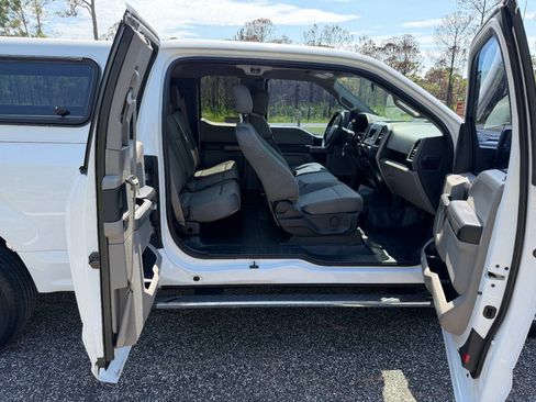 Used 2015 Ford F150 XLT w/ Trailer Tow Package RWD image 24