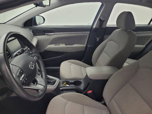 Used 2020 Hyundai Elantra Value Edition w/ Cargo Package (C1) FWD image 17
