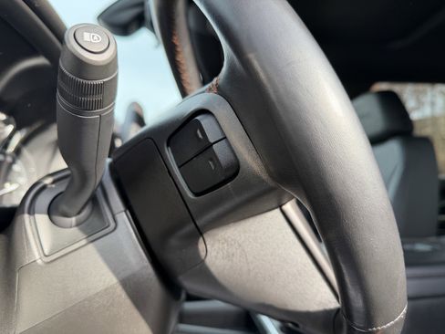 Used 2021 GMC Sierra 2500 AT4 w/ AT4 Premium Plus Package image 23