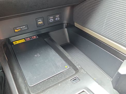 Certified 2025 Toyota Camry SE w/ Convenience Package FWD image 23