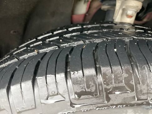 Used 2019 Jeep Grand Cherokee Limited AWD/4WD image 30