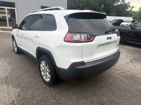 Used 2021 Jeep Cherokee Latitude FWD image 9