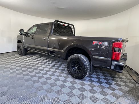 Used 2025 Ford F350 Lariat w/ Lariat Ultimate Package AWD/4WD image 3