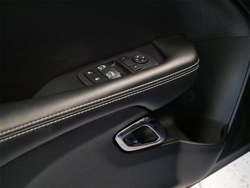 Used 2023 Dodge Challenger SRT Hellcat image 18