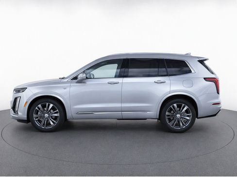 Used 2020 Cadillac XT6 Premium Luxury FWD image 6