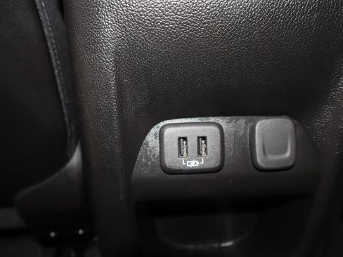 Used 2022 Chevrolet Colorado ZR2 w/ ZR2 Midnight Special Edition image 14