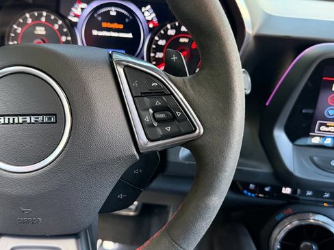 Used 2019 Chevrolet Camaro ZL1 RWD image 42