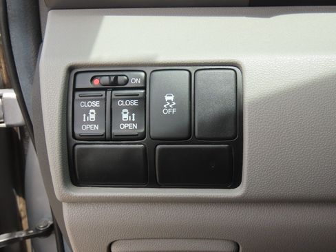 Used 2013 Honda Odyssey EX image 26