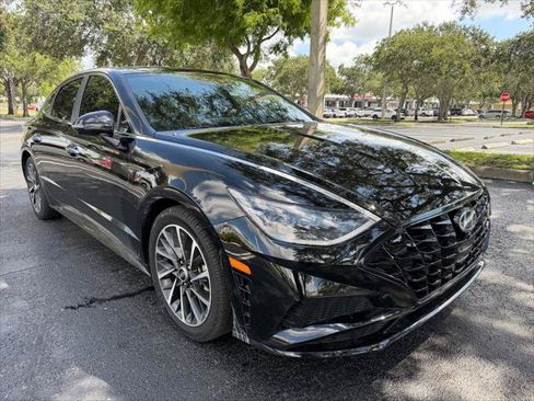 Used 2023 Hyundai Sonata Limited FWD image 9