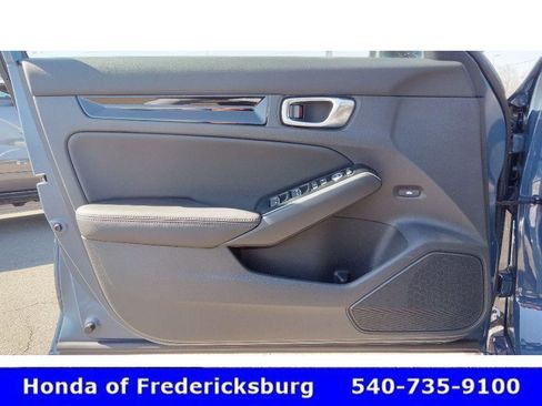 Certified 2025 Honda Civic Sport Touring image 20