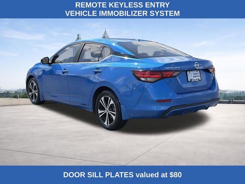 Used 2022 Nissan Sentra SV image 3