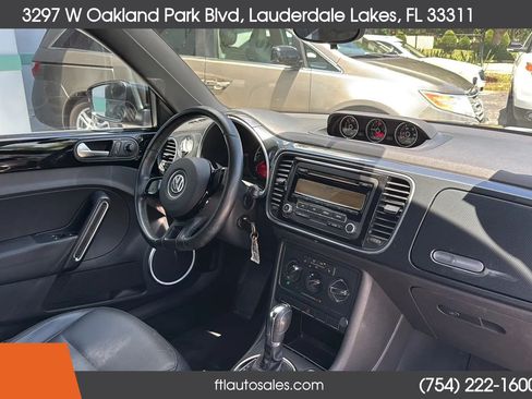 Used 2013 Volkswagen Beetle 2.0T FWD image 52