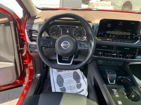 Used 2021 Nissan Rogue SL w/ Premium Package FWD image 24