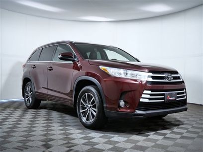 Used 2017 Toyota Highlander XLE