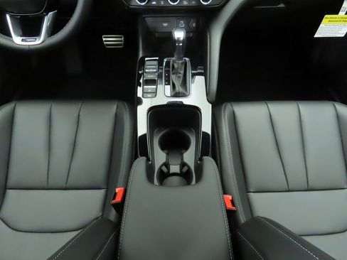 Used 2025 Acura Integra A-Spec image 17