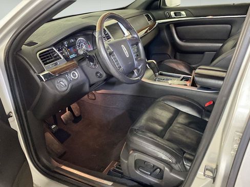 Used 2009 Lincoln MKS AWD image 23