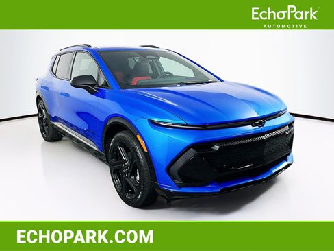 Used 2025 Chevrolet Equinox EV RS FWD image 1