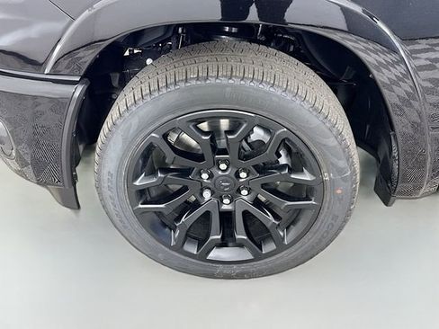 New 2026 RAM 1500 Limited image 33