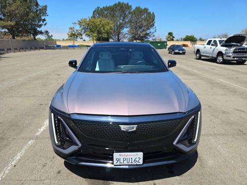 Used 2024 Cadillac Lyriq Sport AWD/4WD image 2