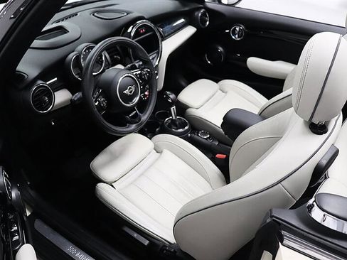 Used 2019 MINI Cooper S FWD image 16