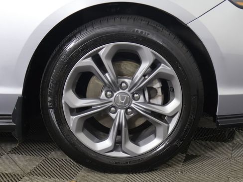 Used 2024 Honda Accord EX image 22