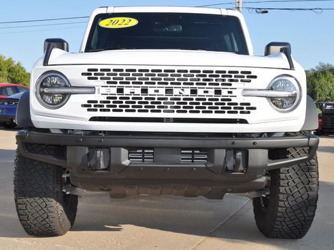 Used 2022 Ford Bronco Wildtrak image 32