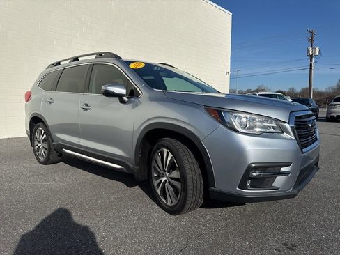 Used 2020 Subaru Ascent Limited w/ Technology Package image 3