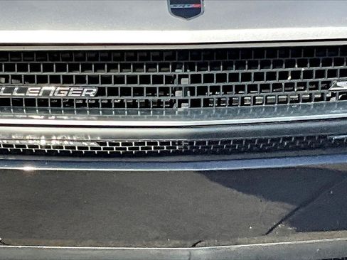 Used 2010 Dodge Challenger SRT8 w/ SRT Option Group II image 12