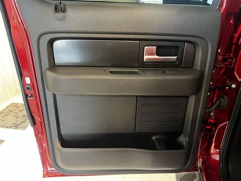 Used 2014 Ford F150 Raptor w/ Equipment Group 801A Luxury image 19