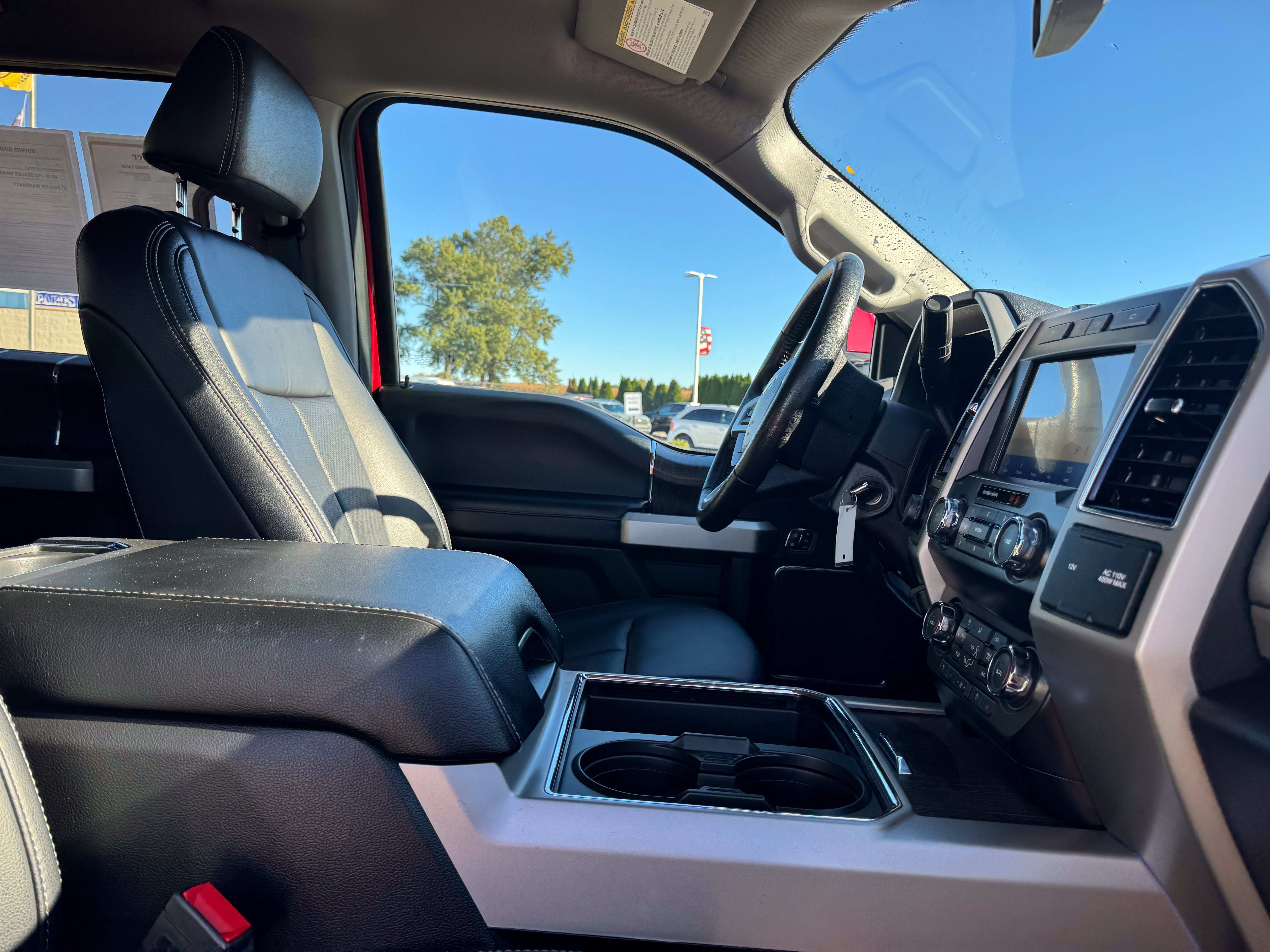 Used 2021 Ford F250 Lariat w/ Lariat Value Package AWD/4WD image 12