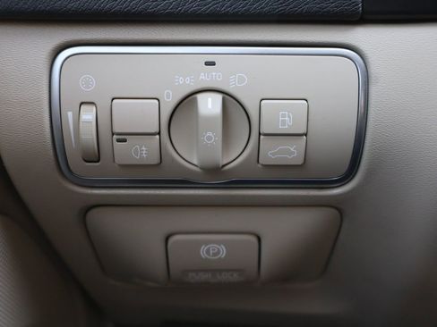 Used 2015 Volvo S60 T5 Premier image 29