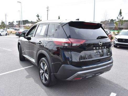 Used 2023 Nissan Rogue SL image 7