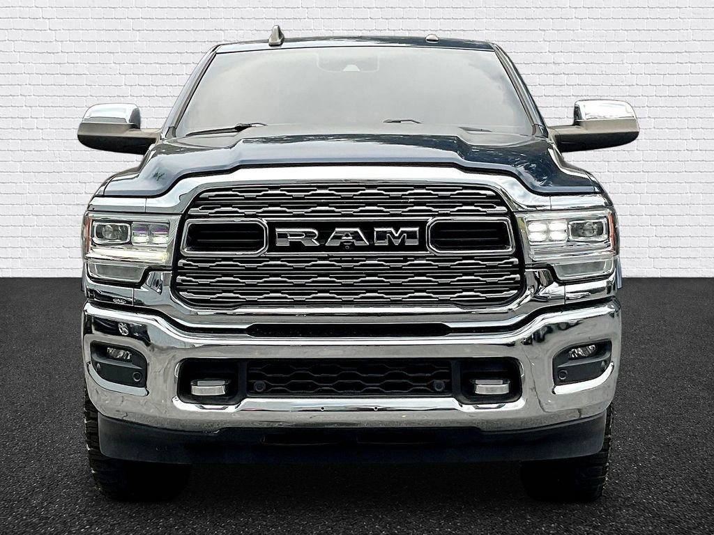 Used 2022 RAM 2500 Limited AWD/4WD image 2