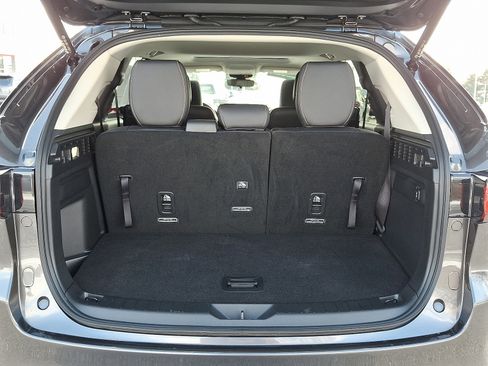 Certified 2025 MAZDA CX-90 3.3 Turbo w/ Preferred Package image 30